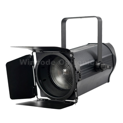 Dobra cena. 200W LED Fresnel Spotlight 3200K-5600K CCT 50000H Długość życia w Internecie